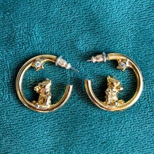 Rare Disney Winnie the Pooh “Wishing On A Star” Hoop Earrings Gold Tone Jewelry